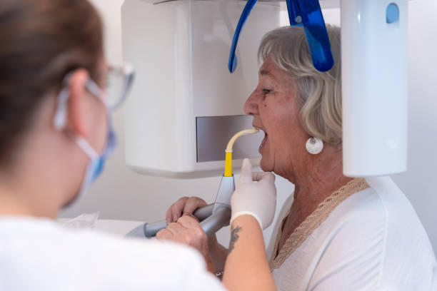 Best Emergency Cosmetic Dentistry in Oak Brook, IL